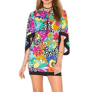 TRINA TURK: Women's Balboa Tunic Swimsuit Cover-Up -Size Small